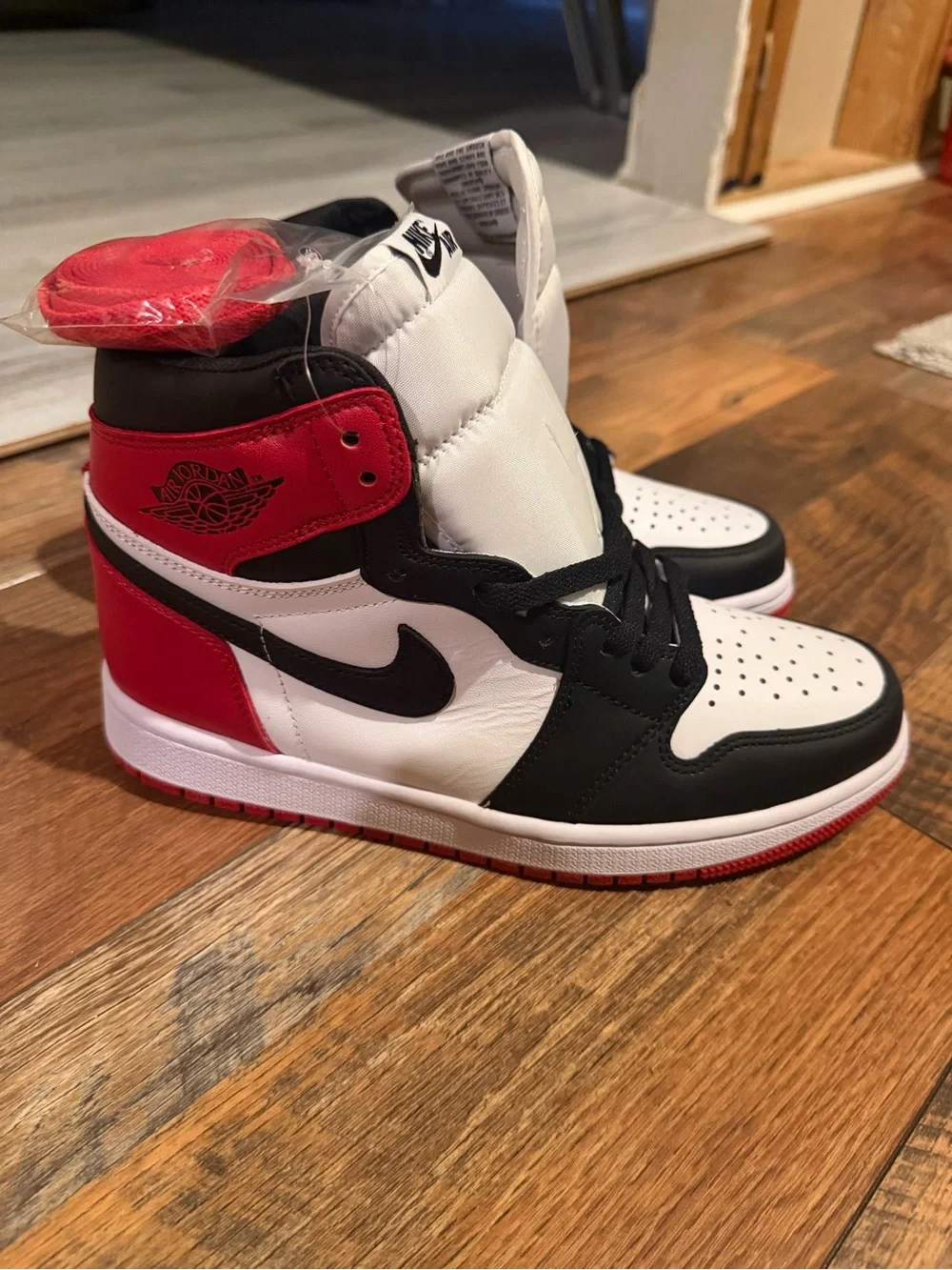 Nike Air Jordan 1 Retro High OG High-Top Sneakers in White, Black & Red